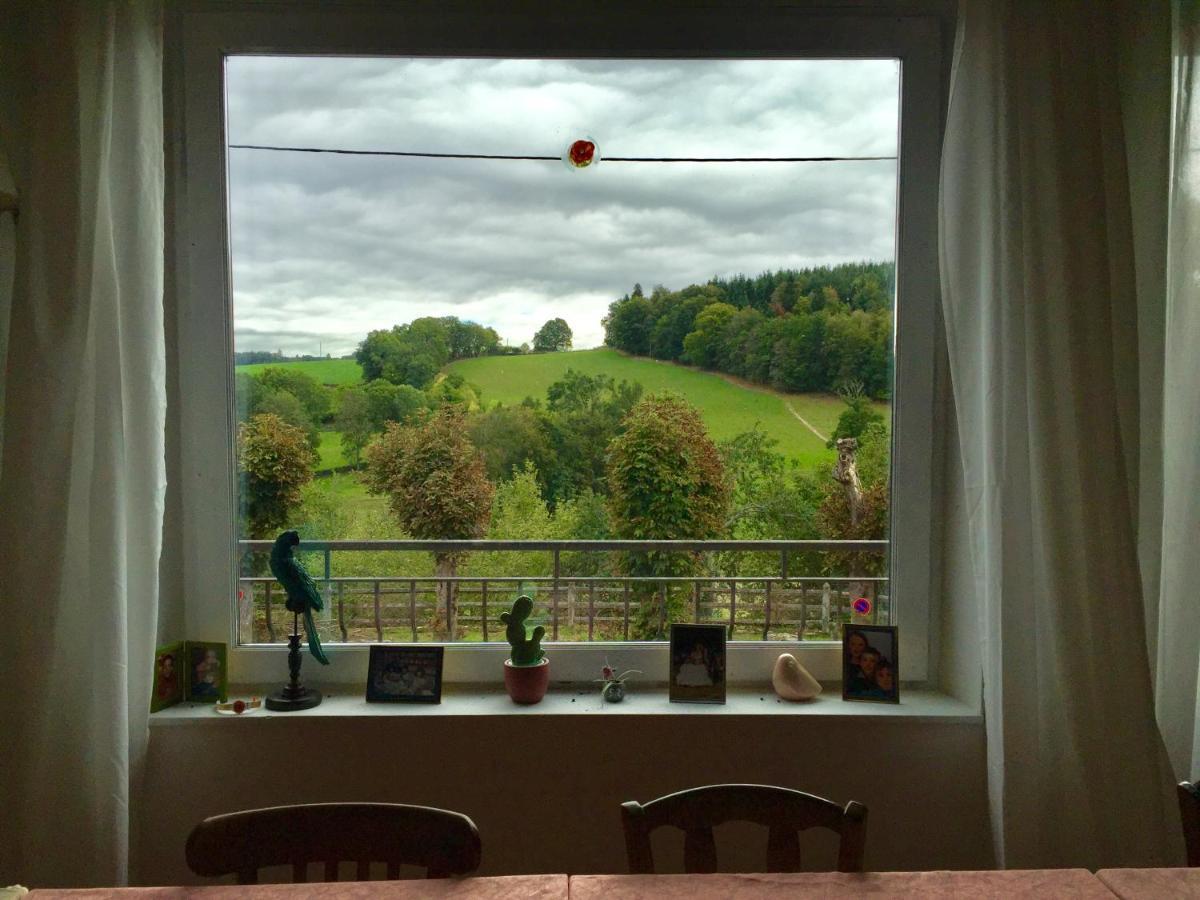 Chambres Chez L'Habitant Et Table D'Hotes Crocq "Le Vieil Hotel" Exteriör bild